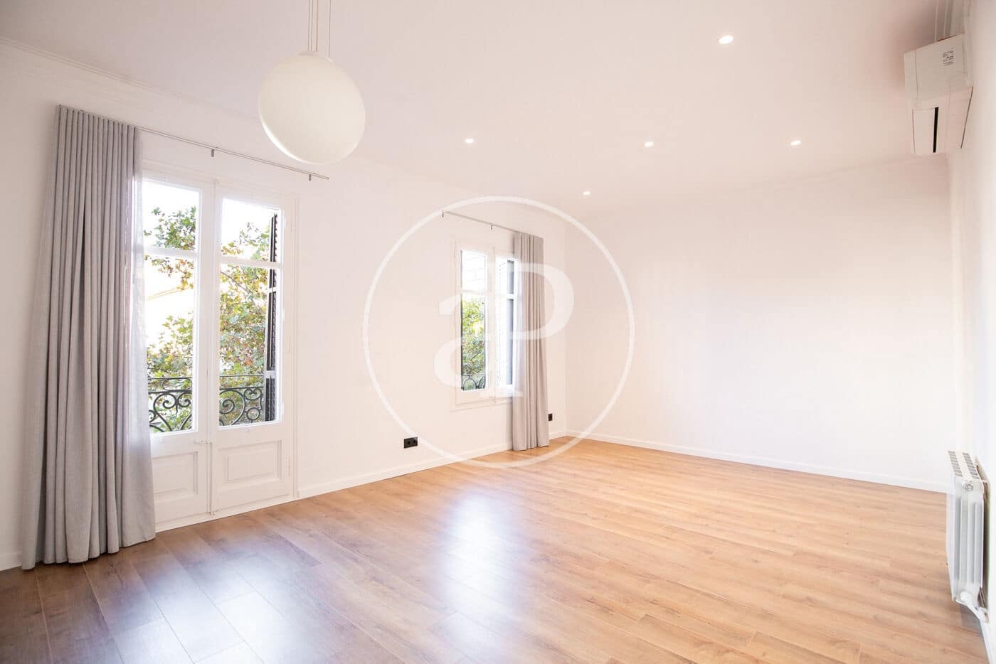 3 soverom Leilighet til salgs i Barcelona by - € 940 000 (Ref: 9398467)