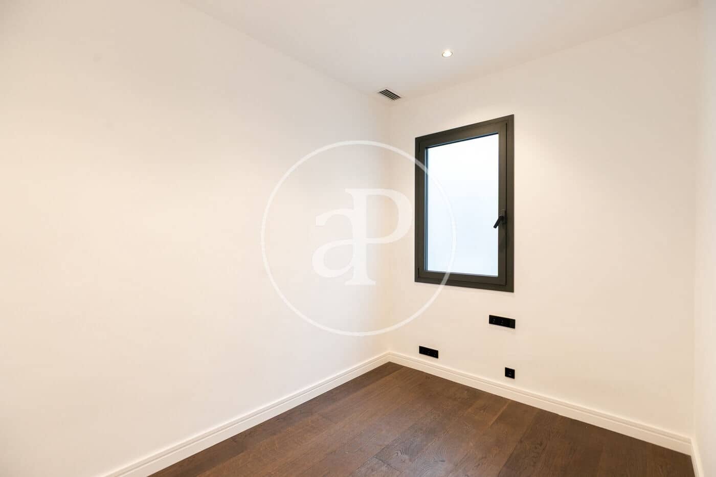3 slaapkamer Appartement te koop in Barcelona stad - € 790.000 (Ref: 9398468)