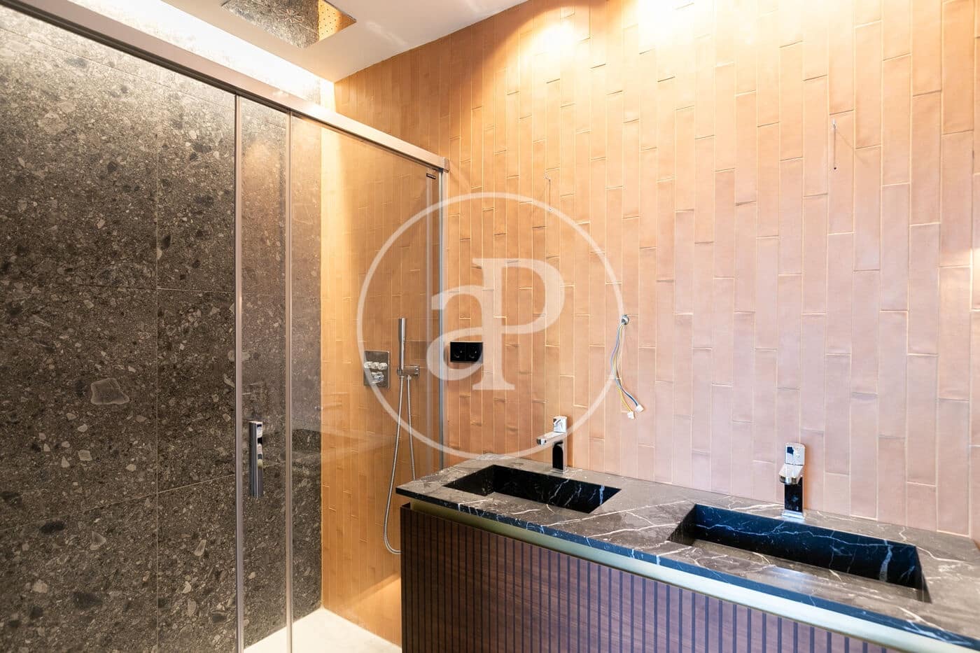 3 slaapkamer Appartement te koop in Barcelona stad - € 790.000 (Ref: 9398468)