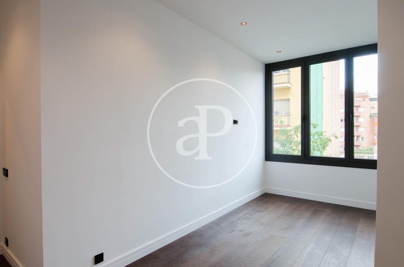 3 slaapkamer Appartement te koop in Barcelona stad - € 790.000 (Ref: 9398468)