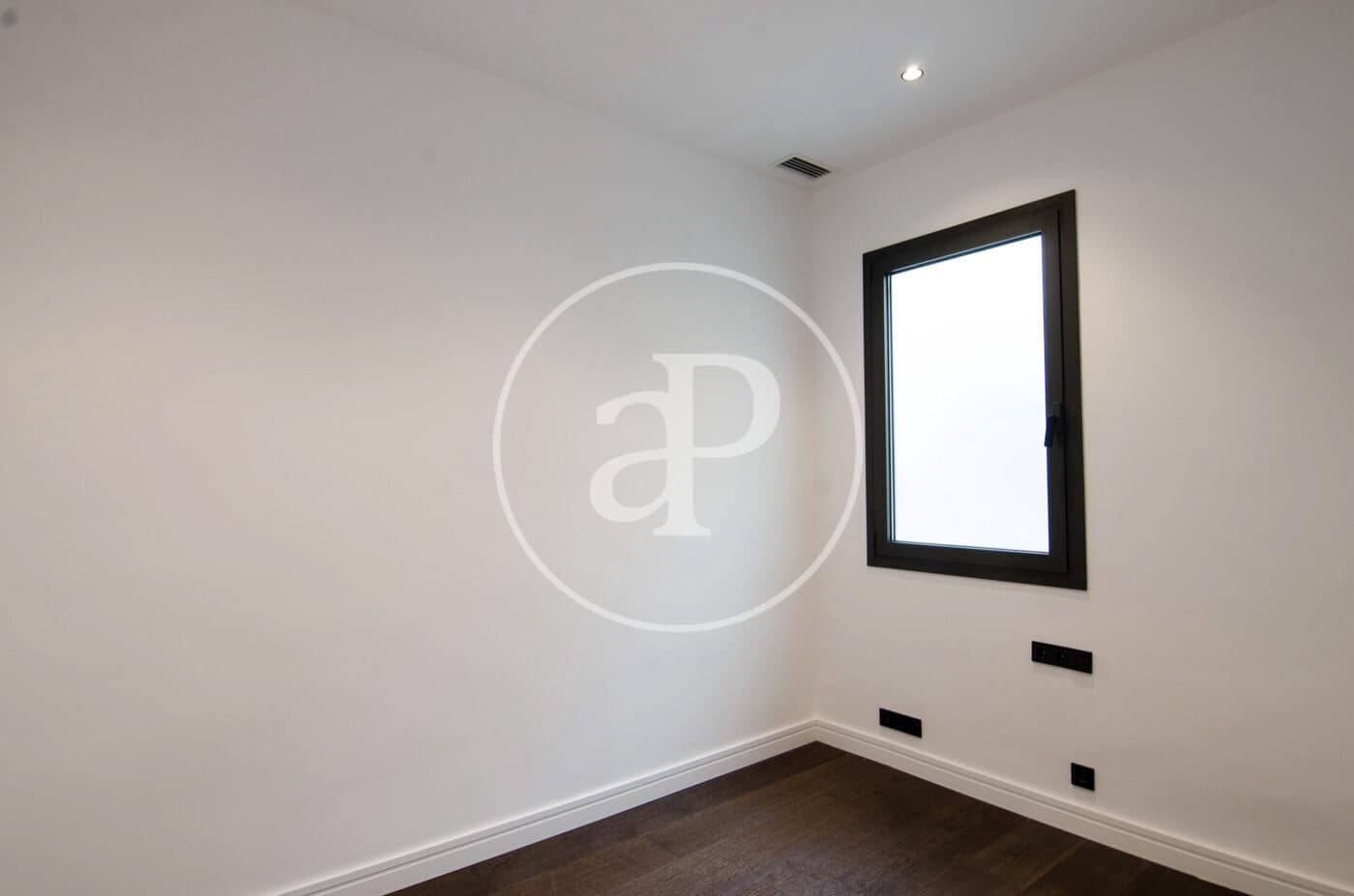 3 slaapkamer Appartement te koop in Barcelona stad - € 790.000 (Ref: 9398468)