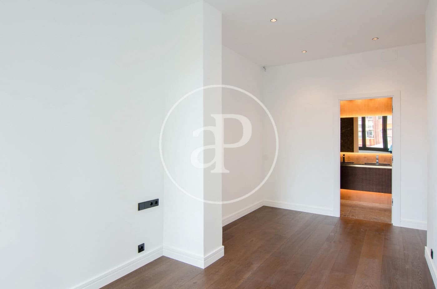 3 slaapkamer Appartement te koop in Barcelona stad - € 790.000 (Ref: 9398468)