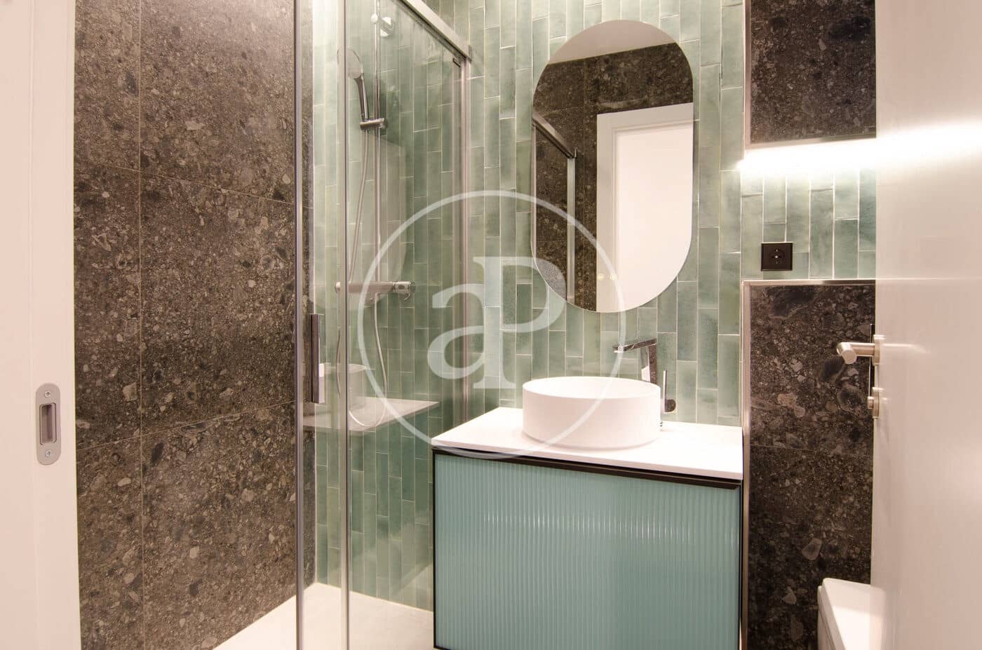 3 slaapkamer Appartement te koop in Barcelona stad - € 790.000 (Ref: 9398468)