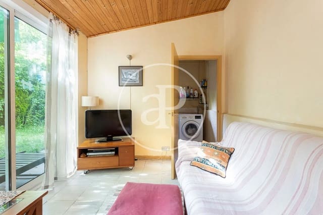 5 bedroom Villa for sale in Begues - € 575,000 (Ref: 9398469)