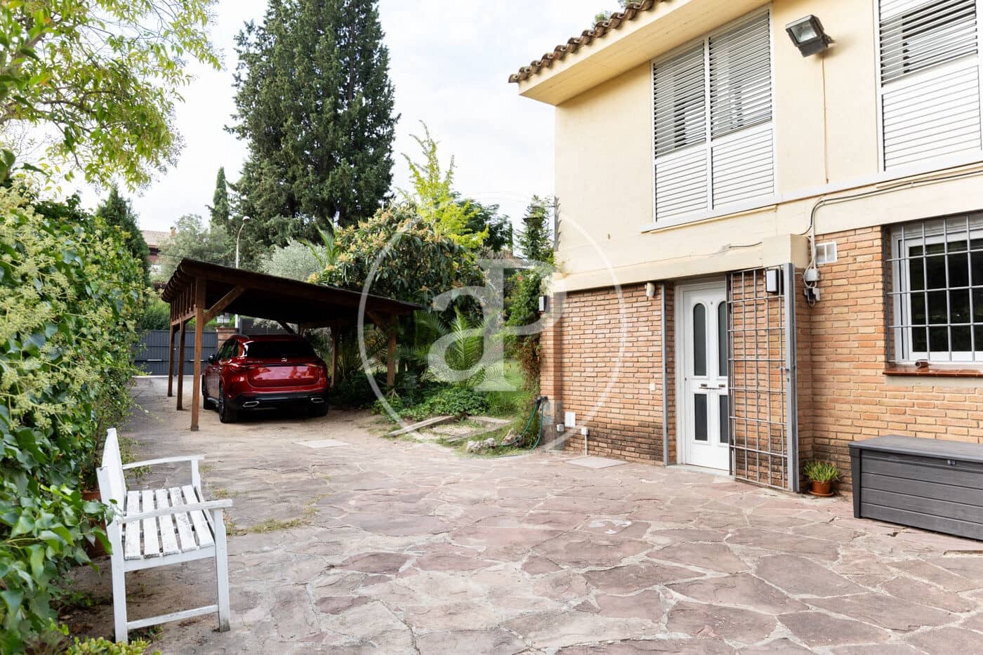 5 soverom Villa til salgs i Bellaterra med svømmebasseng - € 1 190 000 (Ref: 9400914)