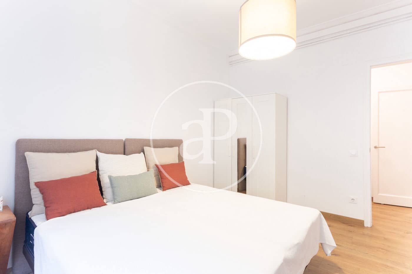 4 sypialnia Apartament do wynajęcia w Miasto Barcelona - 3 300 € (Ref: 9400915)