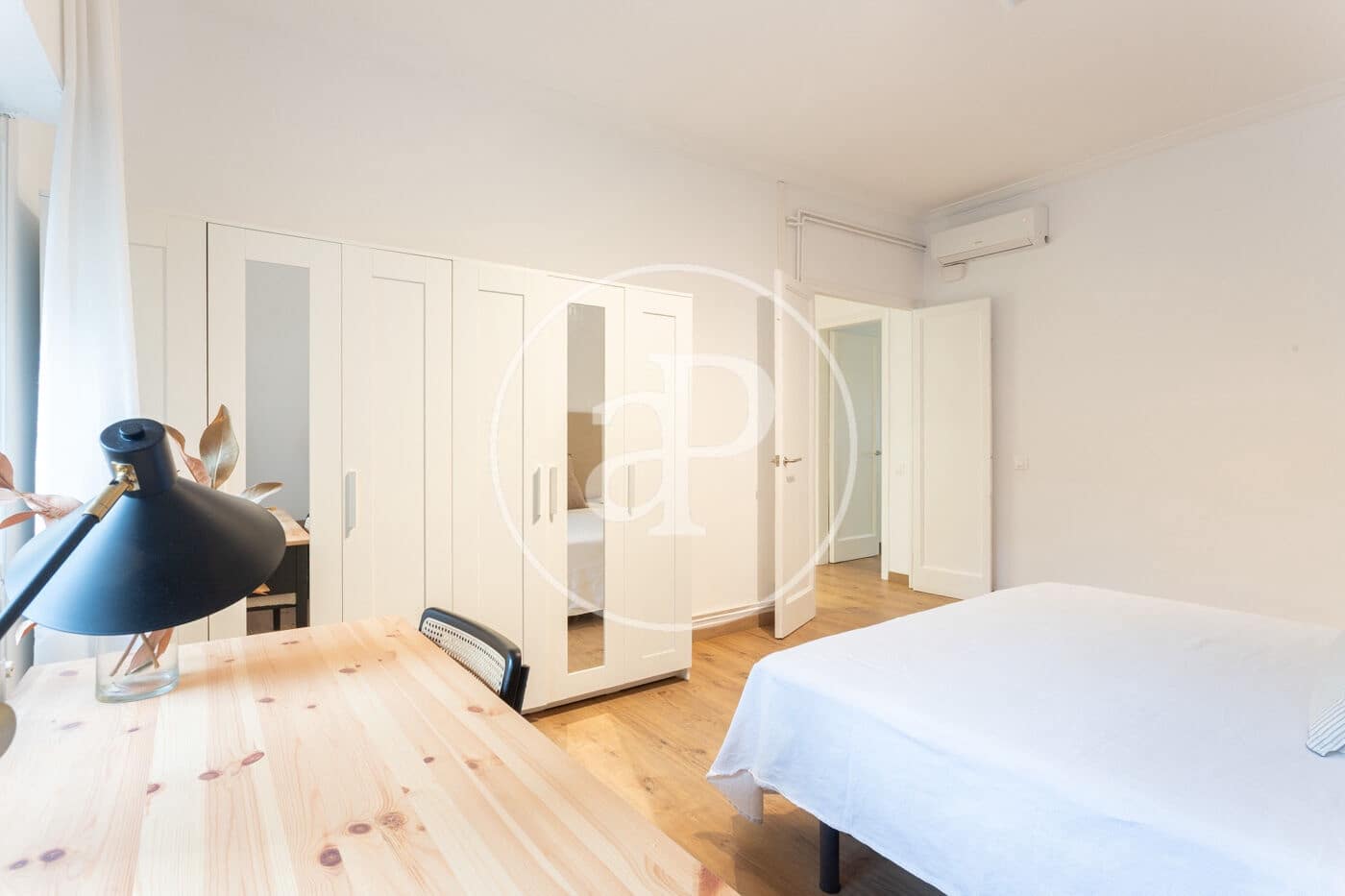 4 sypialnia Apartament do wynajęcia w Miasto Barcelona - 3 300 € (Ref: 9400915)