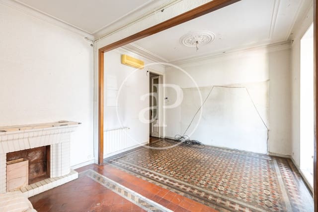 Apartamento de 3 habitaciones en La Dreta de L'Eixample, Barcelona ciudad en venta - 699.900 € (Ref: 9400916)