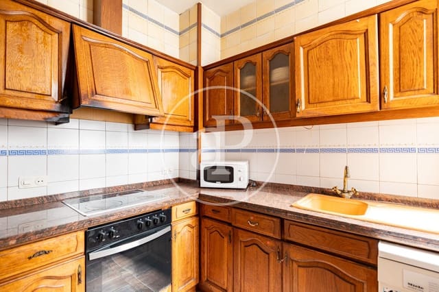 Apartamento de 3 habitaciones en La Dreta de L'Eixample, Barcelona ciudad en venta - 699.900 € (Ref: 9400916)