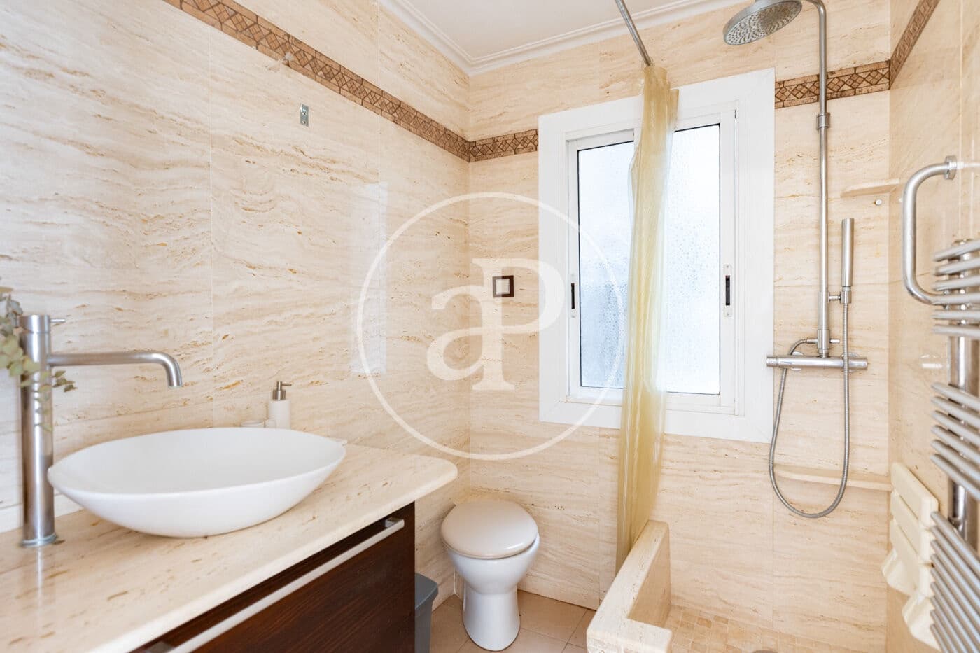 3 soveværelse Lejlighed til salg i Barcelona by - € 699.900 (Ref: 9400916)