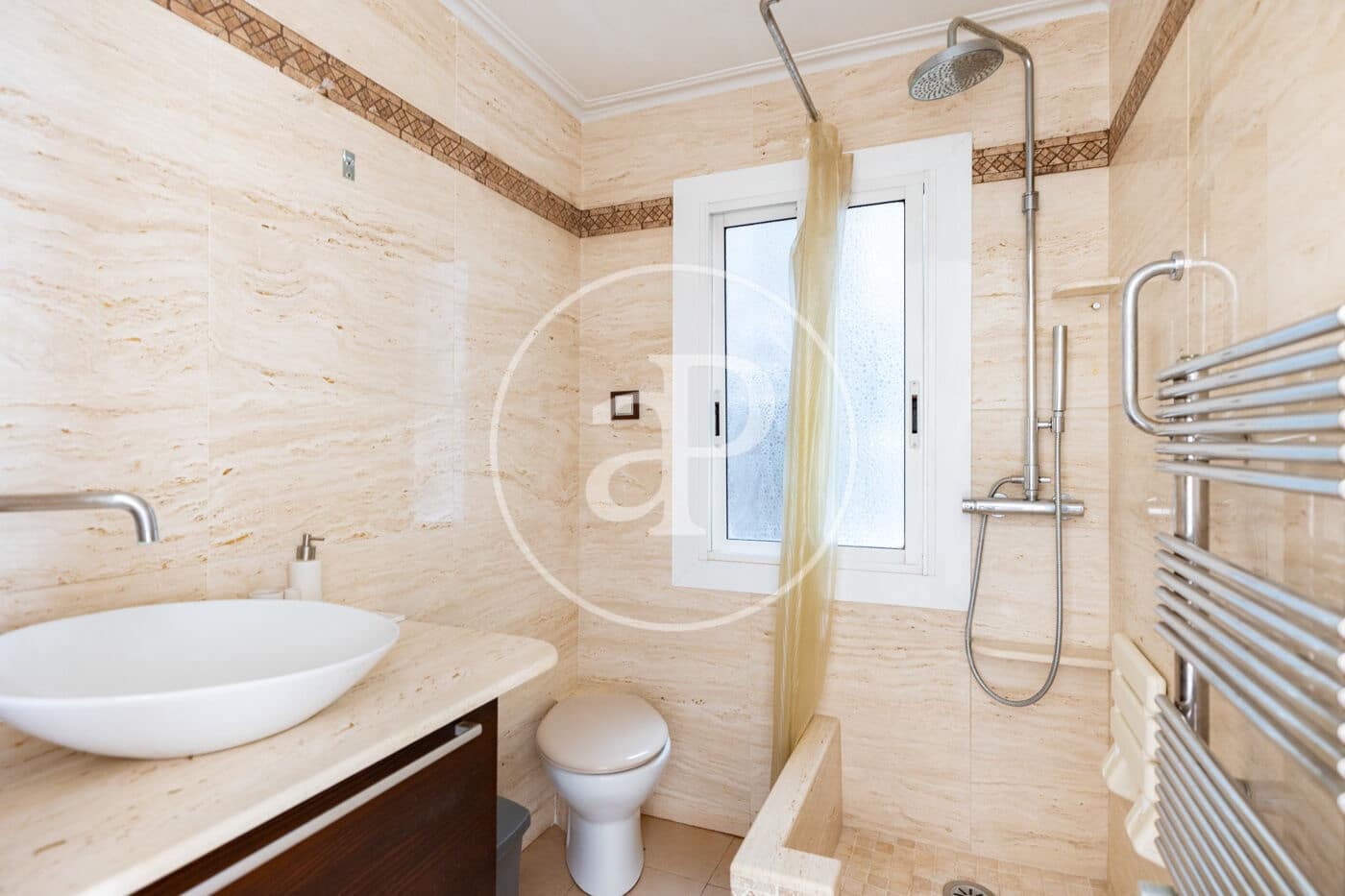 3 soveværelse Lejlighed til salg i Barcelona by - € 699.900 (Ref: 9400916)