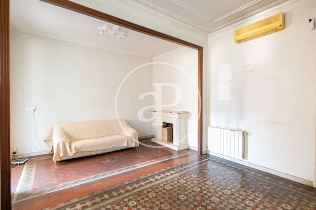 Apartamento de 3 habitaciones en La Dreta de L'Eixample, Barcelona ciudad en venta - 699.900 € (Ref: 9400916)