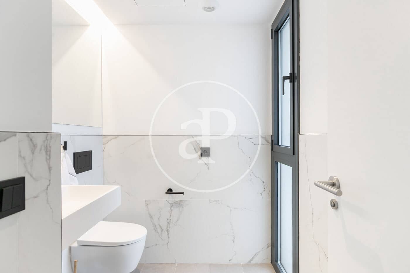 Apartment zu verkaufen in Bellaterra mit Pool - 1.570.000 € (Ref: 9400918)