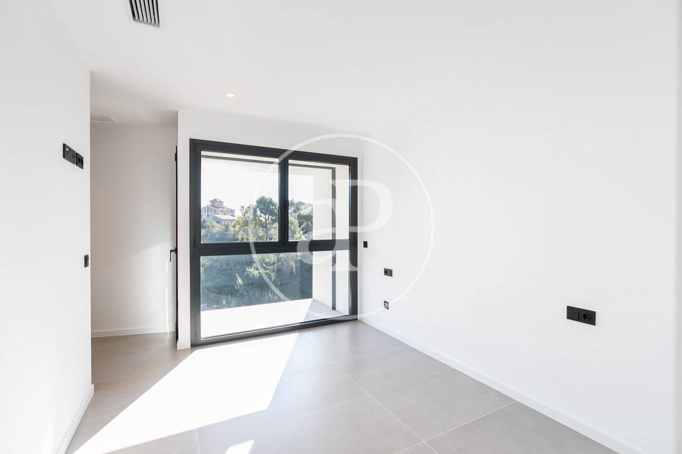 Apartment for sale in Bellaterra with pool - € 1,570,000 (Ref: 9400919)