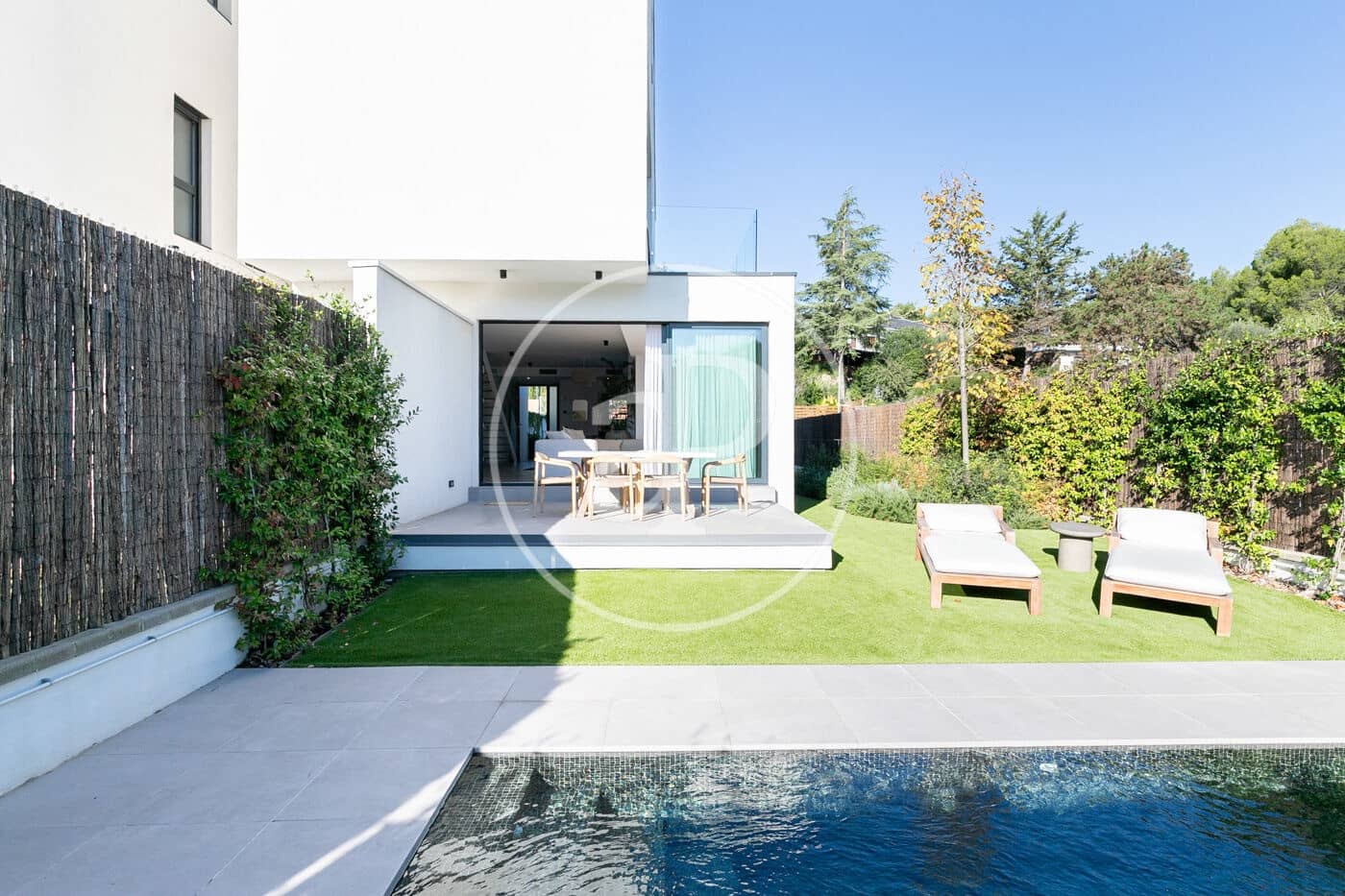 Apartment for sale in Bellaterra with pool - € 1,570,000 (Ref: 9400919)