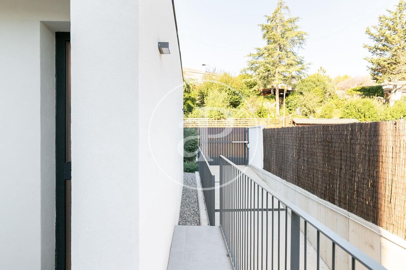 Apartment for sale in Bellaterra with pool - € 1,570,000 (Ref: 9400919)