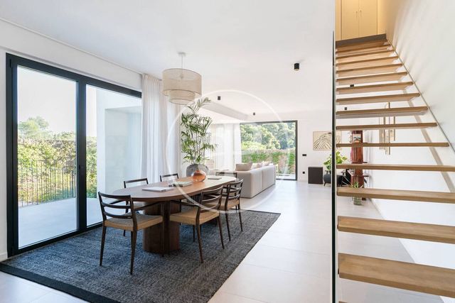 Apartment for sale in Bellaterra, Cerdanyola del Vallès with pool garage - € 1,420,000 (Ref: 9400921)
