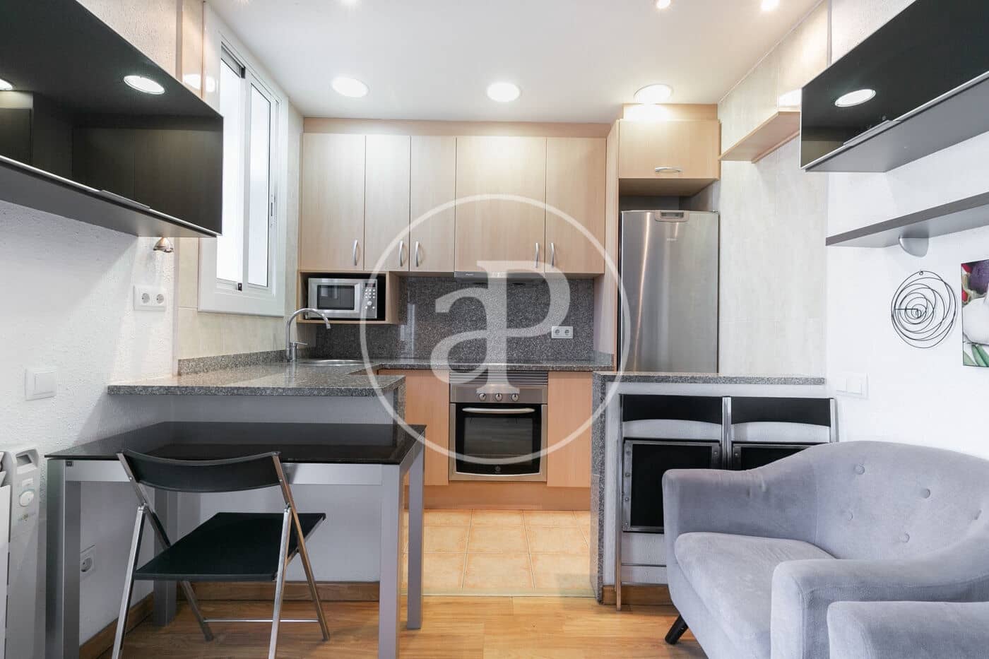 2 soverom Leilighet til leie i Barcelona by - € 1 800 (Ref: 9403347)