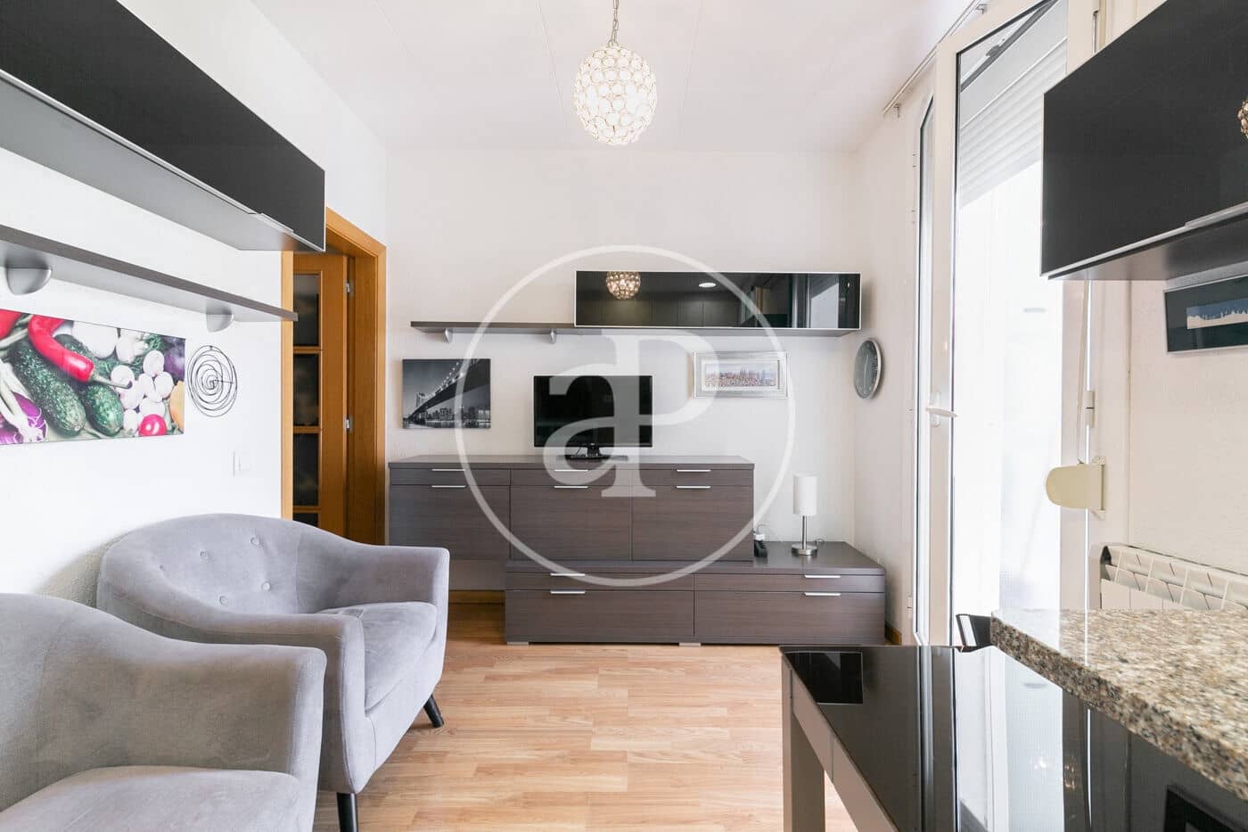 2 soverom Leilighet til leie i Barcelona by - € 1 800 (Ref: 9403347)