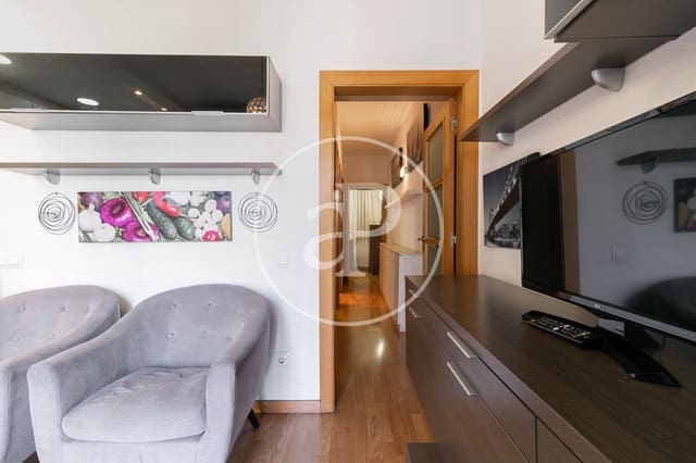 2 soverom Leilighet til leie i Sant Antoni, Barcelona by - € 1 800 (Ref: 9403347)