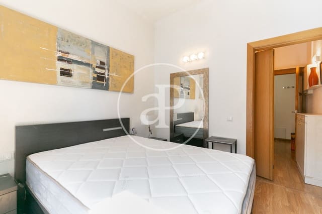2 soverom Leilighet til leie i Sant Antoni, Barcelona by - € 1 800 (Ref: 9403347)