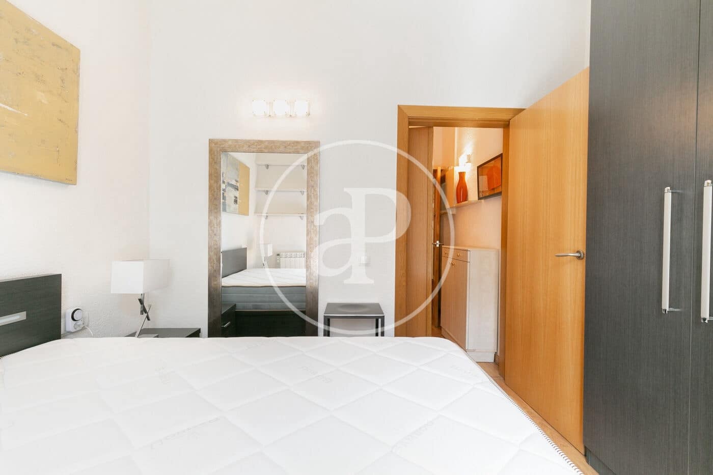 2 soverom Leilighet til leie i Barcelona by - € 1 800 (Ref: 9403347)