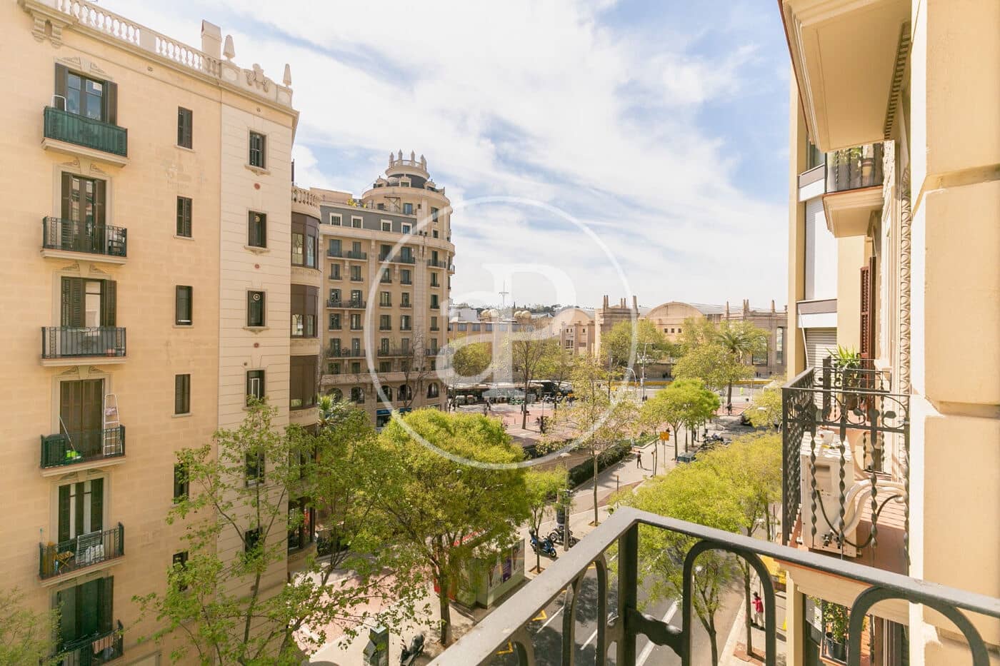 2 soverom Leilighet til leie i Barcelona by - € 1 800 (Ref: 9403347)