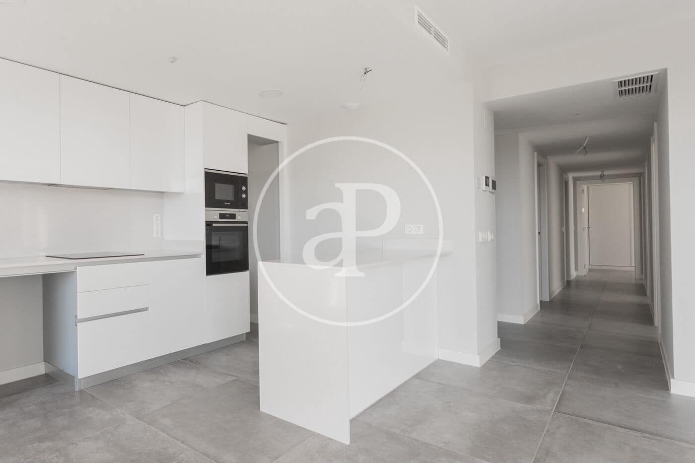 4 quarto Apartamento para arrendar em Badalona com piscina - 3 000 € (Ref: 9403348)