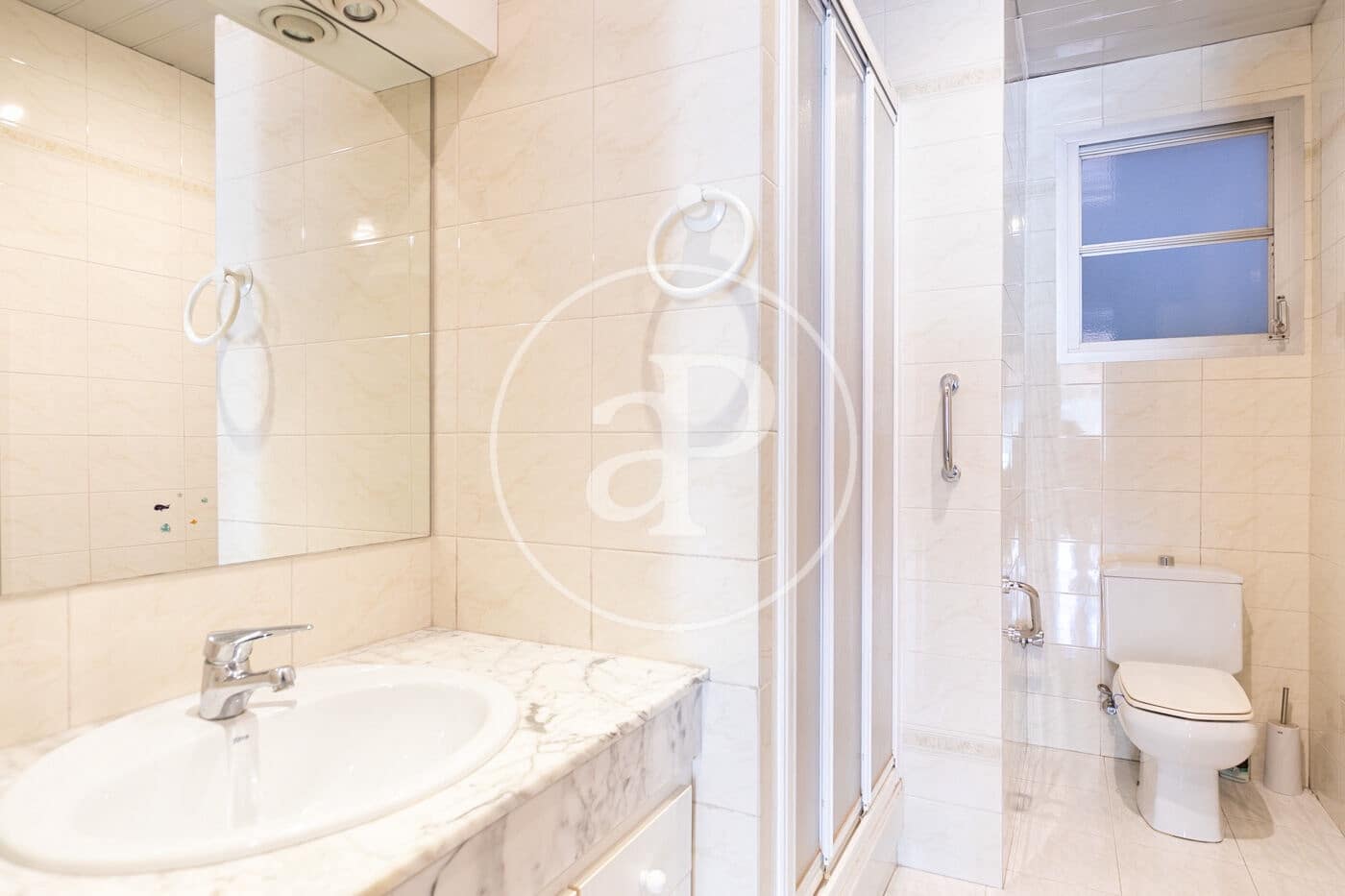 5 soveværelse Lejlighed til salg i Barcelona by - € 1.387.000 (Ref: 9403349)