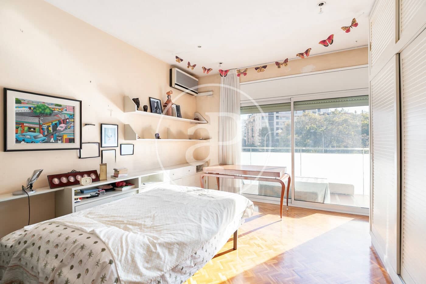 5 soveværelse Lejlighed til salg i Barcelona by - € 1.387.000 (Ref: 9403349)