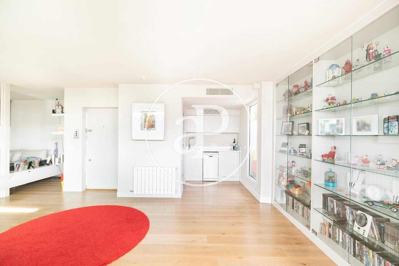 4 Zimmer Penthouse zu vermieten in Barcelona Stadt mit Pool - 6.000 € (Ref: 9406821)