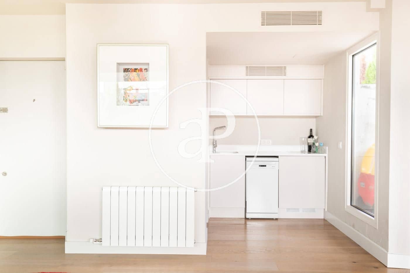 4 Zimmer Penthouse zu vermieten in Barcelona Stadt mit Pool - 6.000 € (Ref: 9406821)