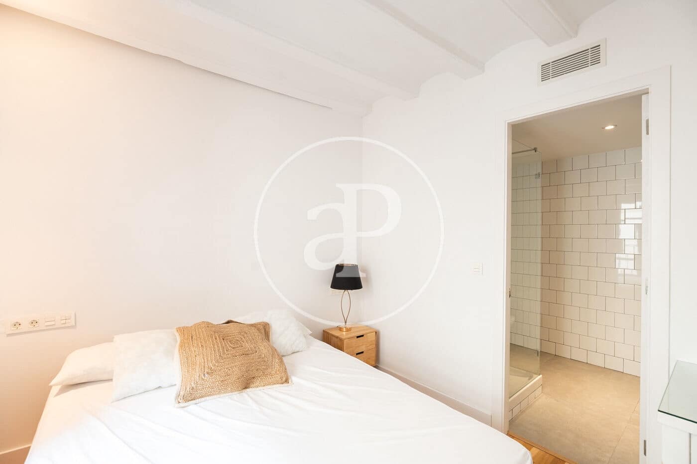 Apartamento para venda em Barcelona cidade - 699 000 € (Ref: 9406822)