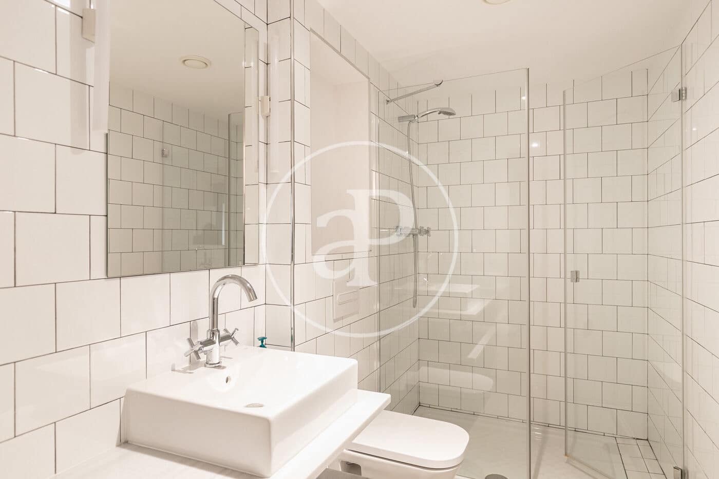 Apartamento para venda em Barcelona cidade - 699 000 € (Ref: 9406822)