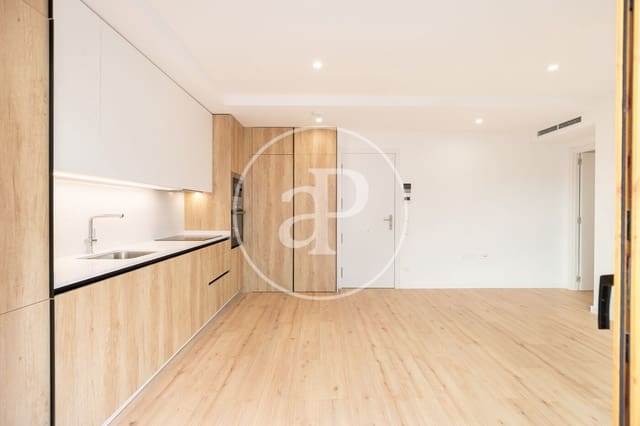 2 slaapkamer Appartement te huur in El Poble Sec, Barcelona stad - € 2.350 (Ref: 9406825)