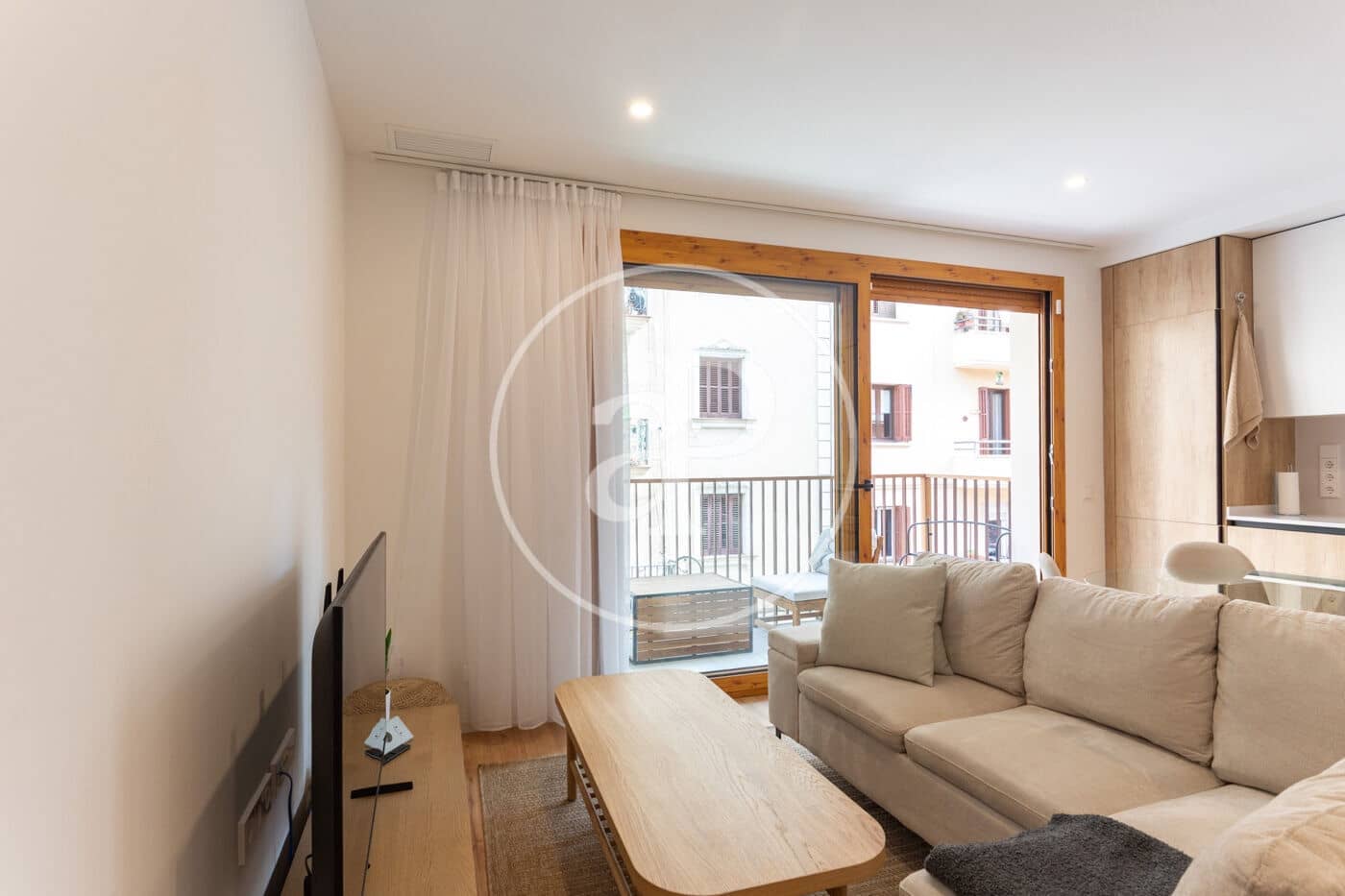Appartement de 2 chambres à louer à Barcelone ville - 2 250 € (Ref: 9406825)