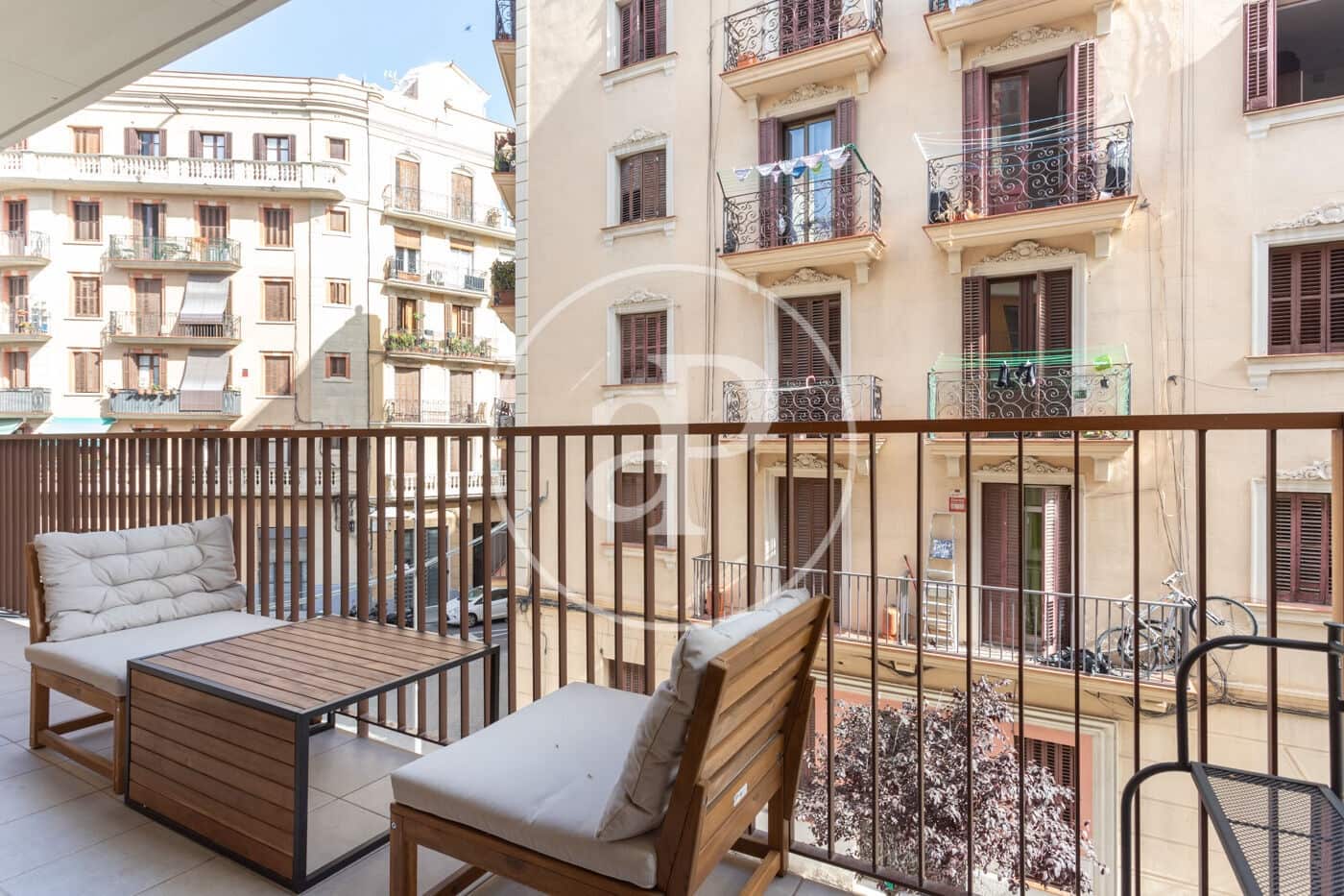 Appartement de 2 chambres à louer à Barcelone ville - 2 250 € (Ref: 9406825)