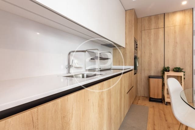 2 makuuhuone Huoneisto vuokrattavana paikassa El Poble Sec, Barcelona kaupunki - 2 250 € (Ref: 9406825)