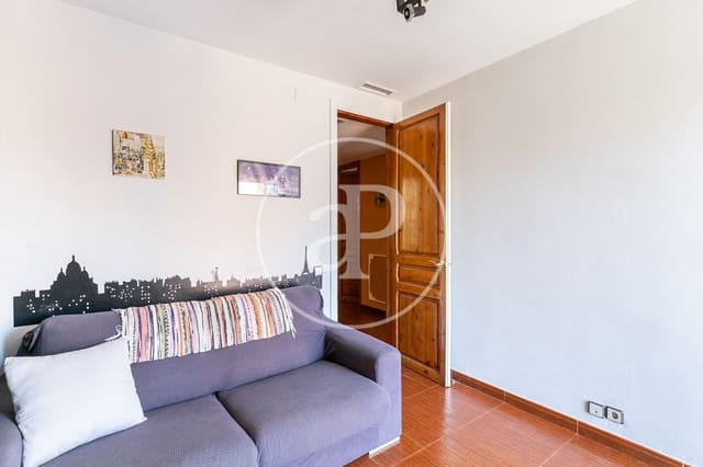 2 bedroom Apartment for rent in La Sagrada Família, Barcelona city - € 1,700 (Ref: 9406826)
