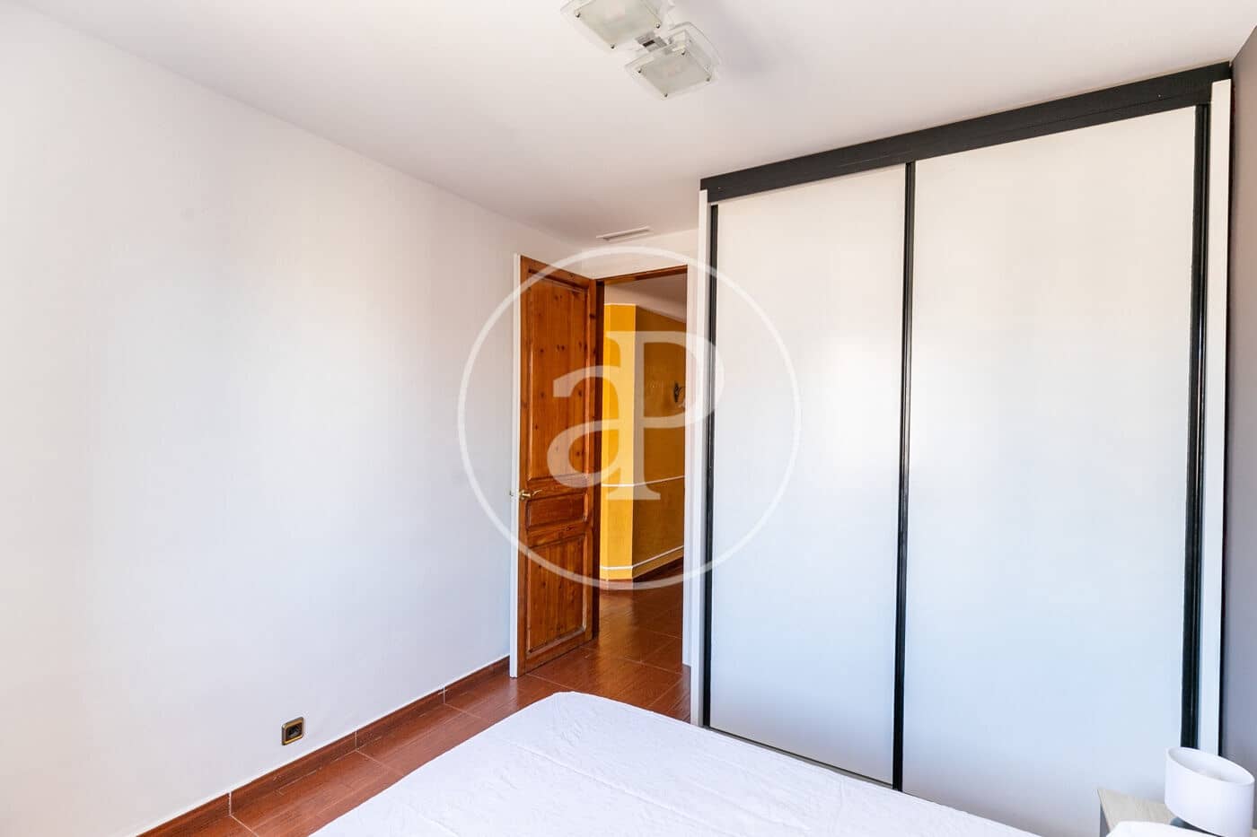 2 bedroom Apartment for rent in Barcelona city - € 1,700 (Ref: 9406826)