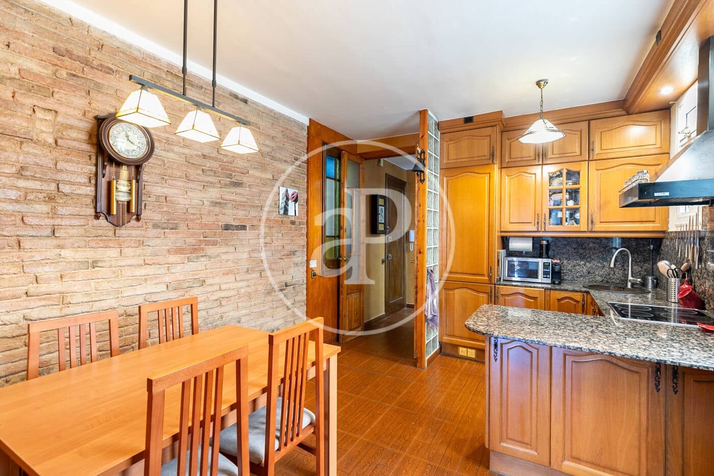 2 bedroom Apartment for rent in Barcelona city - € 1,700 (Ref: 9406826)