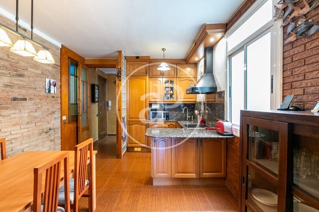 2 bedroom Apartment for rent in La Sagrada Família, Barcelona city - € 1,700 (Ref: 9406826)