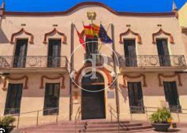 Undeveloped Land for sale in Valldoreix, Sant Cugat del Vallès - € 572,000 (Ref: 9406827)