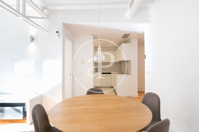 Lejlighed til salg i El Barri Gòtic, Barcelona by - € 460.000 (Ref: 9410957)