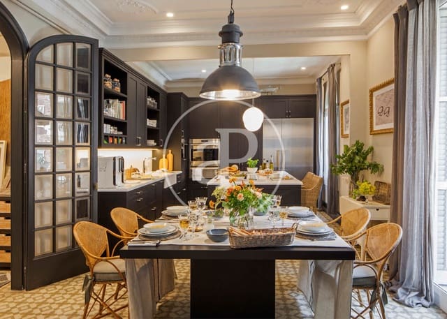 4 soverom Leilighet til leie i Sant Gervasi - Galvany, Barcelona by - € 5 300 (Ref: 9414076)