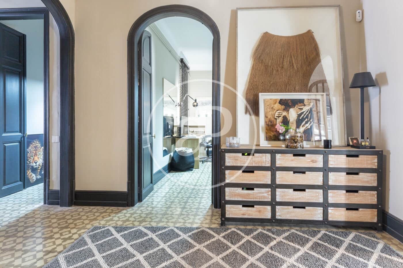 4 soveværelse Lejlighed til leje i Barcelona by - € 5.300 (Ref: 9414076)