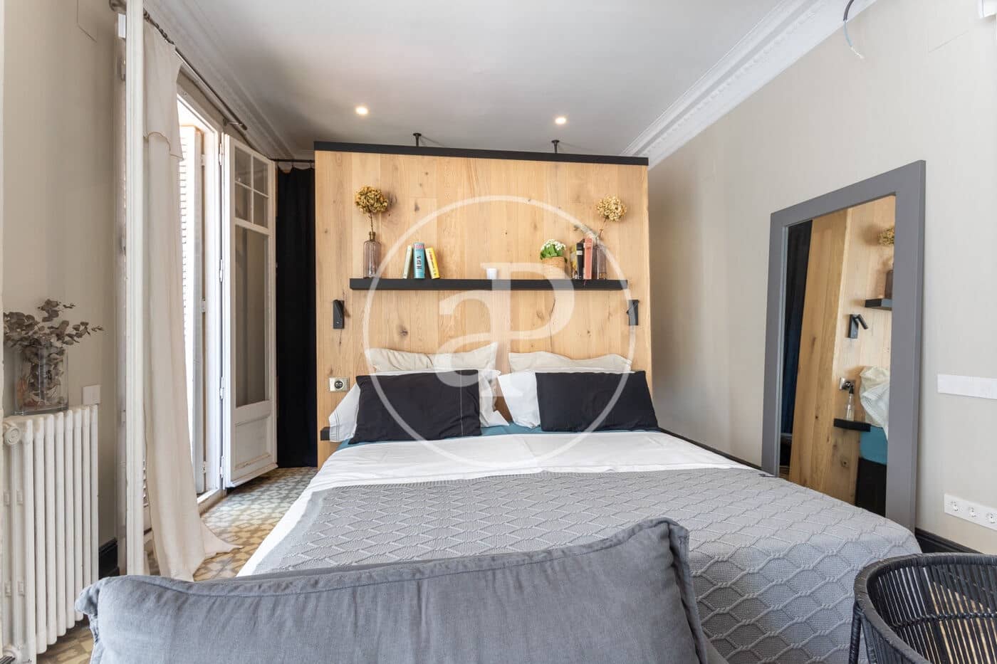 4 soveværelse Lejlighed til leje i Barcelona by - € 5.300 (Ref: 9414076)