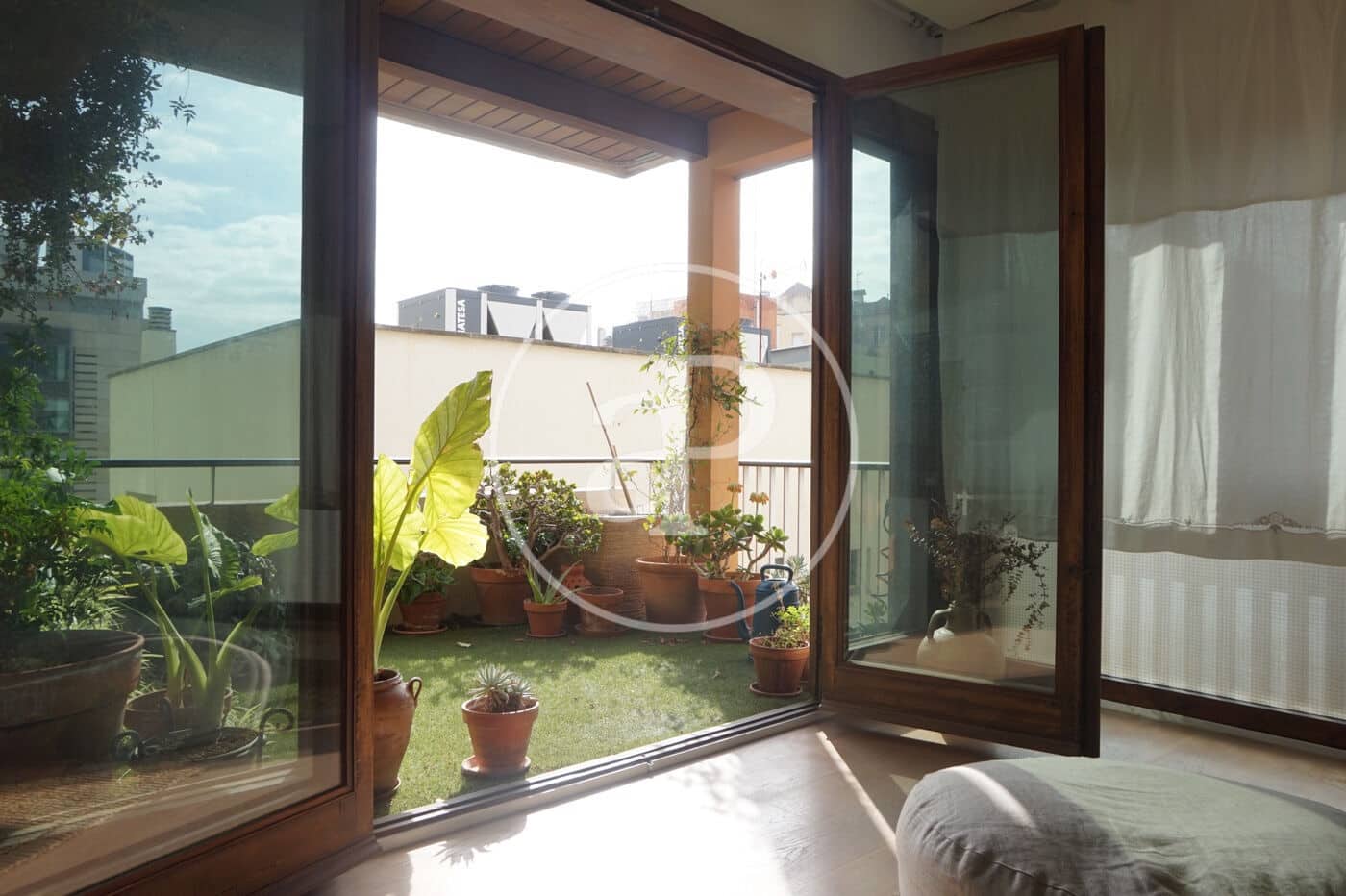 2 bedroom Apartment for rent in Barcelona city - € 3,000 (Ref: 9414077)