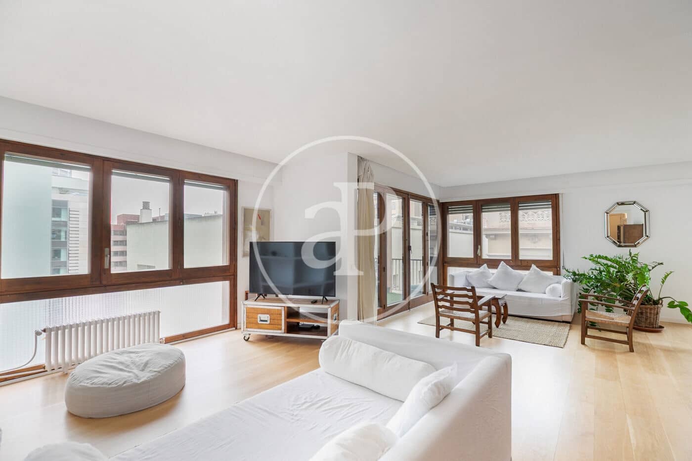 2 makuuhuone Huoneisto vuokrattavana paikassa Barcelona kaupunki - 3 000 € (Ref: 9414077)