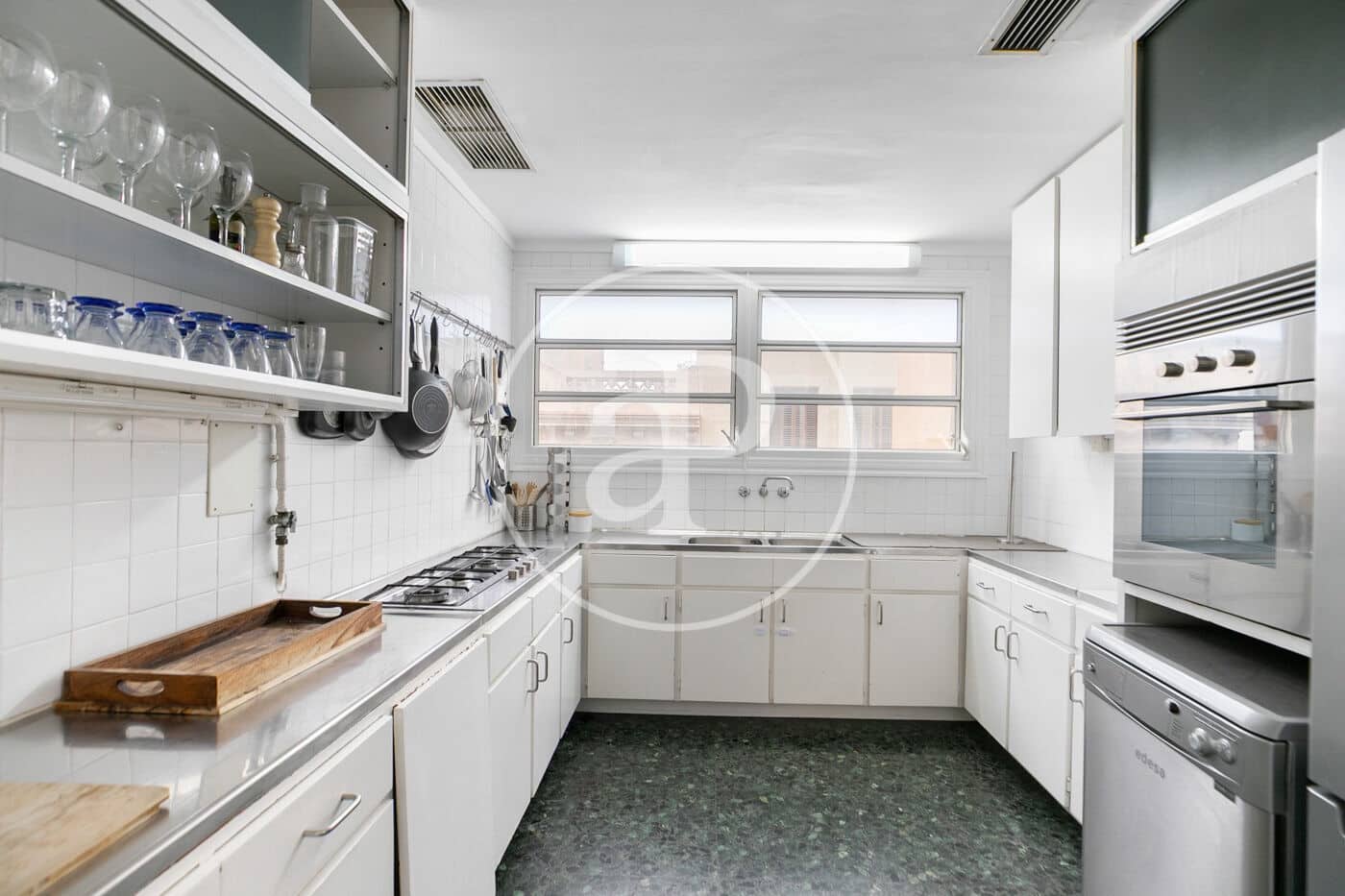 2 makuuhuone Huoneisto vuokrattavana paikassa Barcelona kaupunki - 3 000 € (Ref: 9414077)